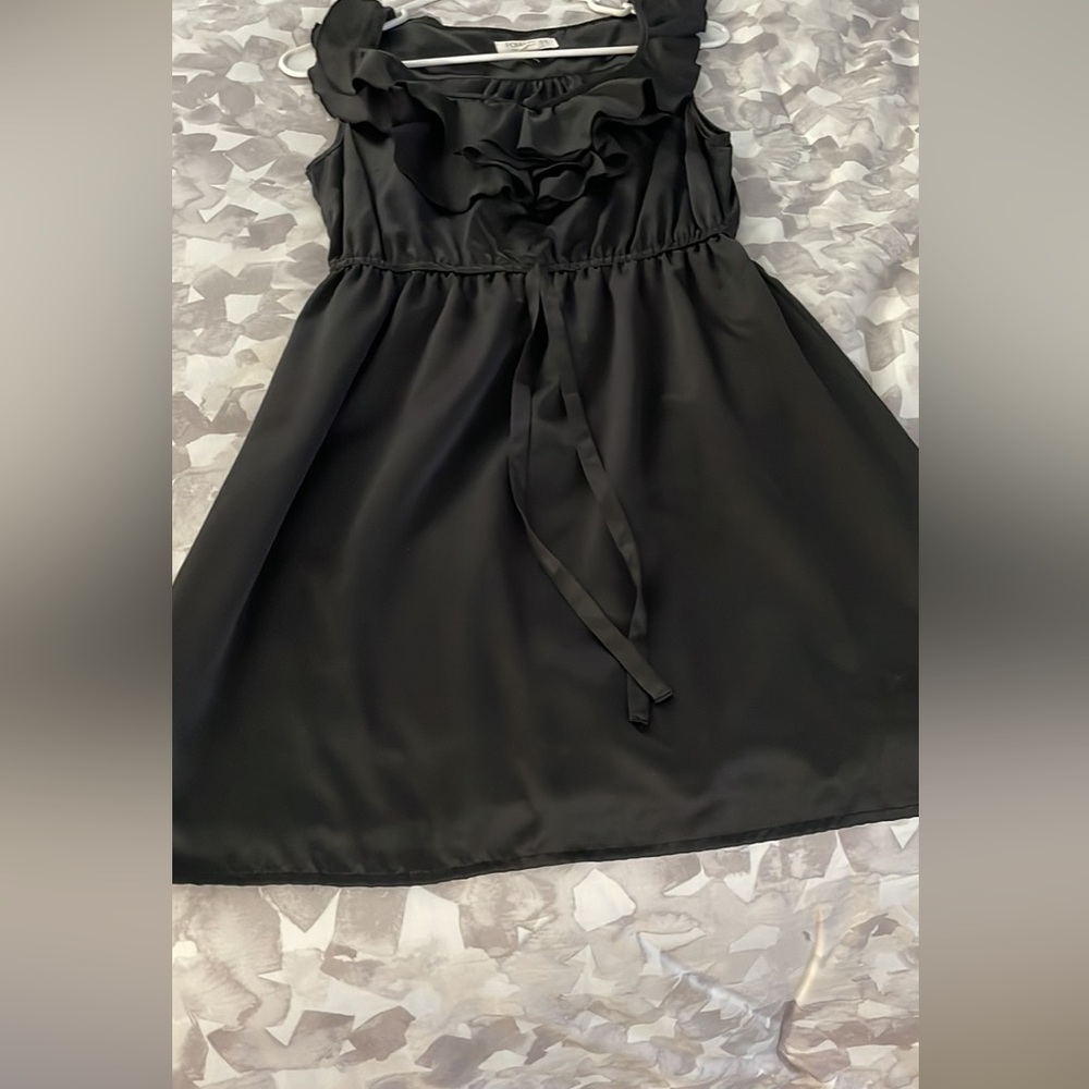 Cute black dress worn one time